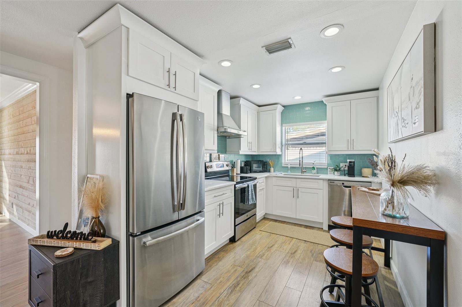 4508 W PEARL AVE — photo 18