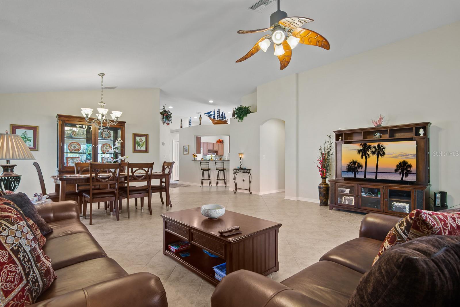 20520 HOMOSSASA CT — photo 9