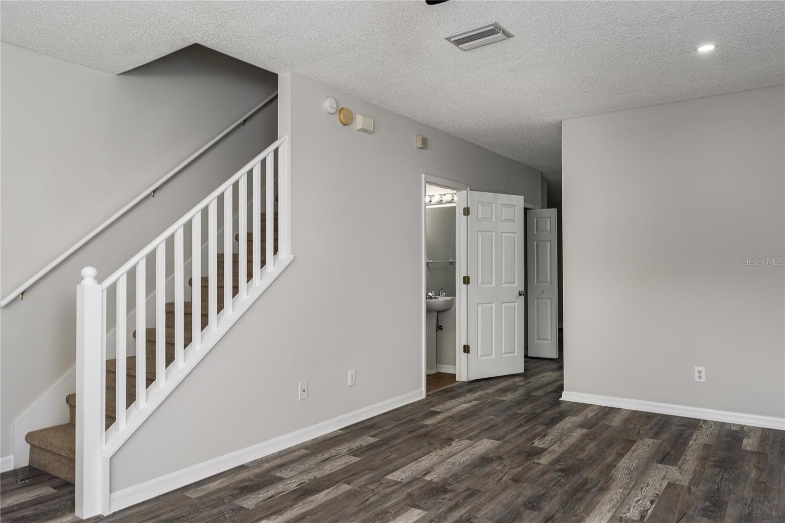 6213 OSPREY LAKE CIR — photo 24