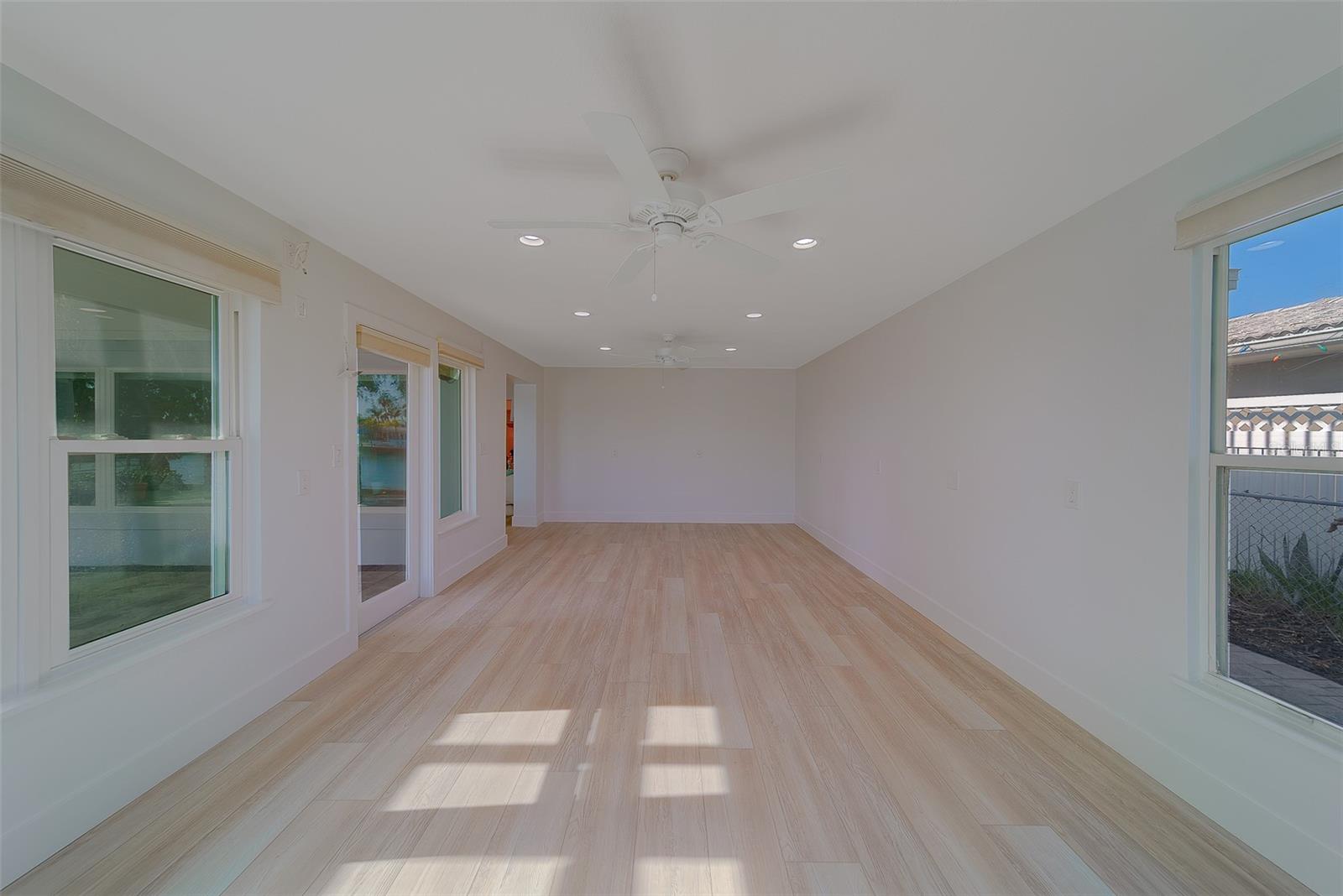 207 MIDWAY IS — photo 16