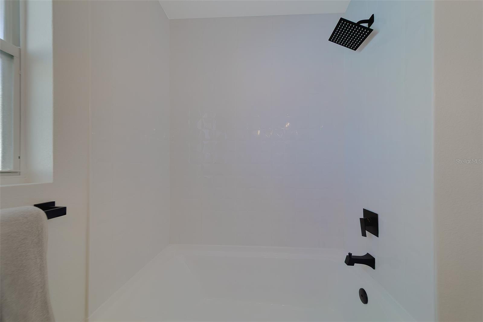 207 MIDWAY IS — photo 26