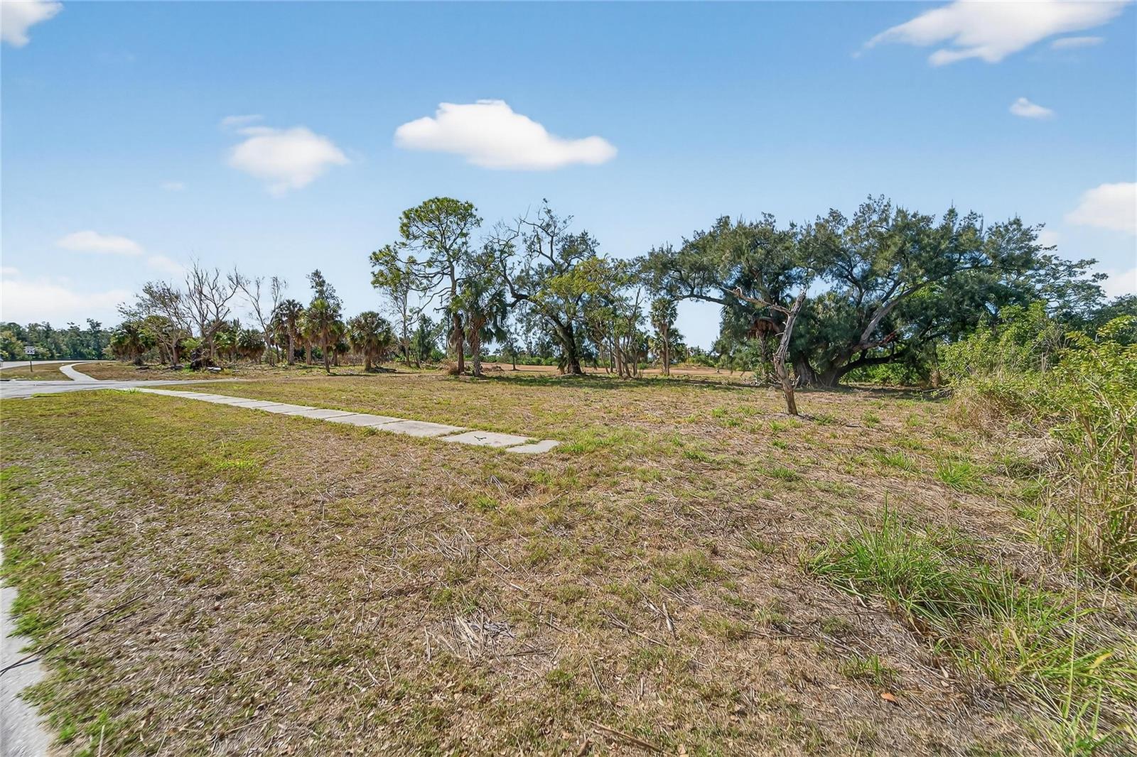 819 GOLF AND SEA BLVD — photo 9