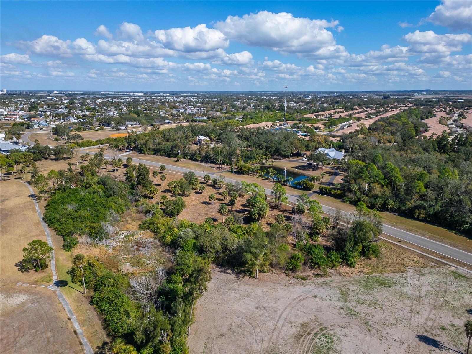 819 GOLF AND SEA BLVD — photo 37