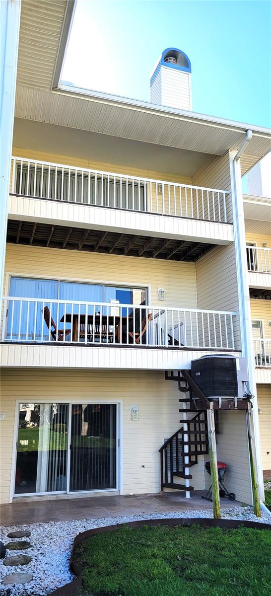 9215 CAPTIVA CIR — photo 12