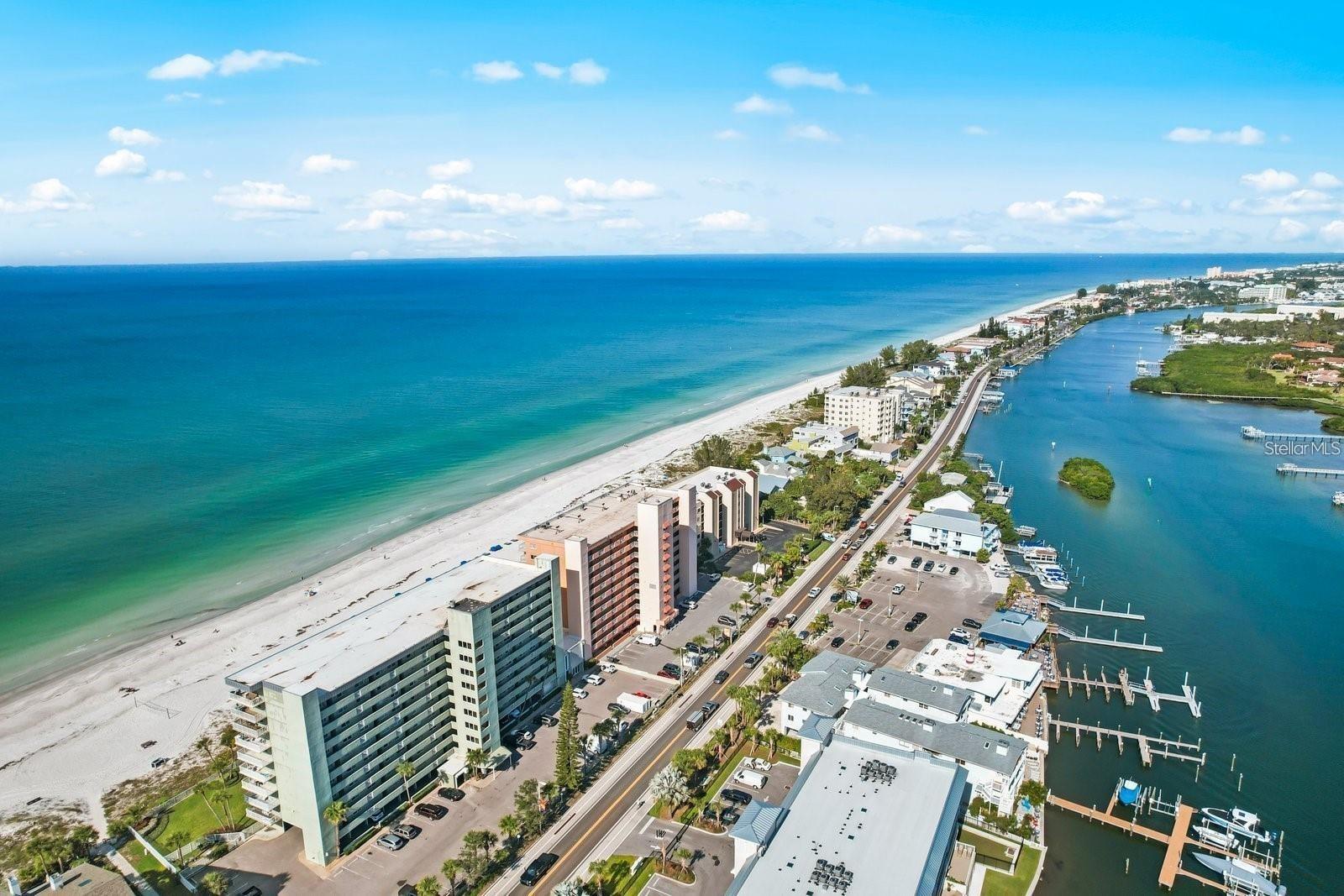 20000 GULF BLVD #707 — photo 32