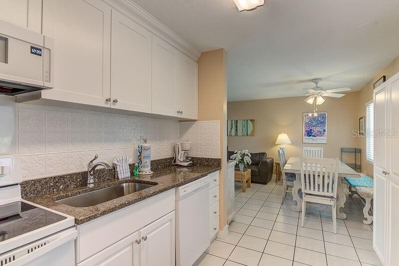 6020 MIDNIGHT PASS RD #1 — photo 5