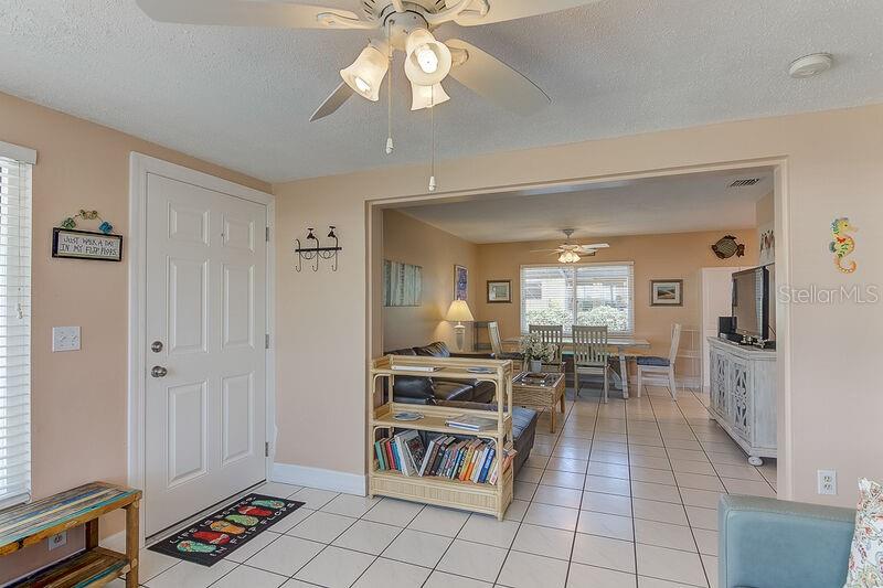6020 MIDNIGHT PASS RD #1 — photo 22