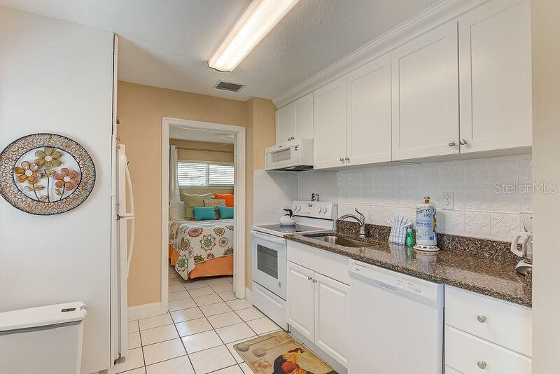 6020 MIDNIGHT PASS RD #1 — photo 18
