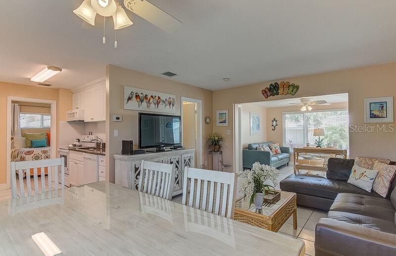 6020 MIDNIGHT PASS RD #1 — photo 21