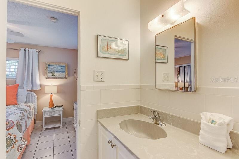 6020 MIDNIGHT PASS RD #1 — photo 15