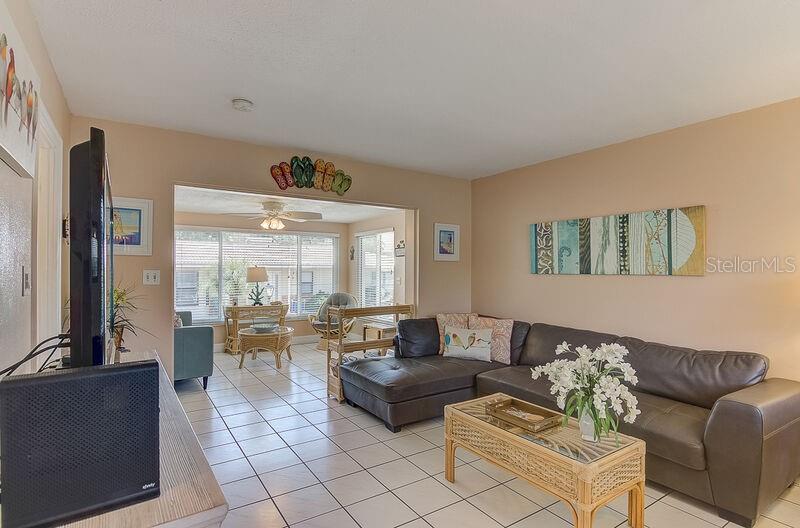6020 MIDNIGHT PASS RD #1 — photo 9