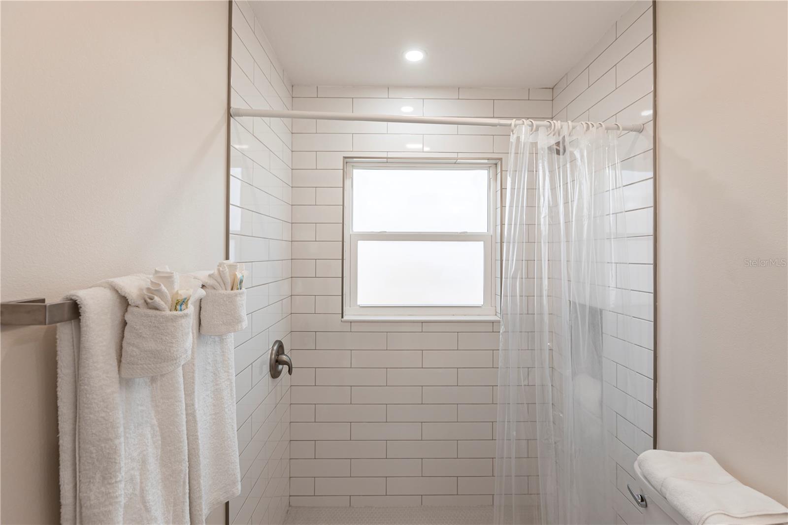 6020 MIDNIGHT PASS RD #15 — photo 16