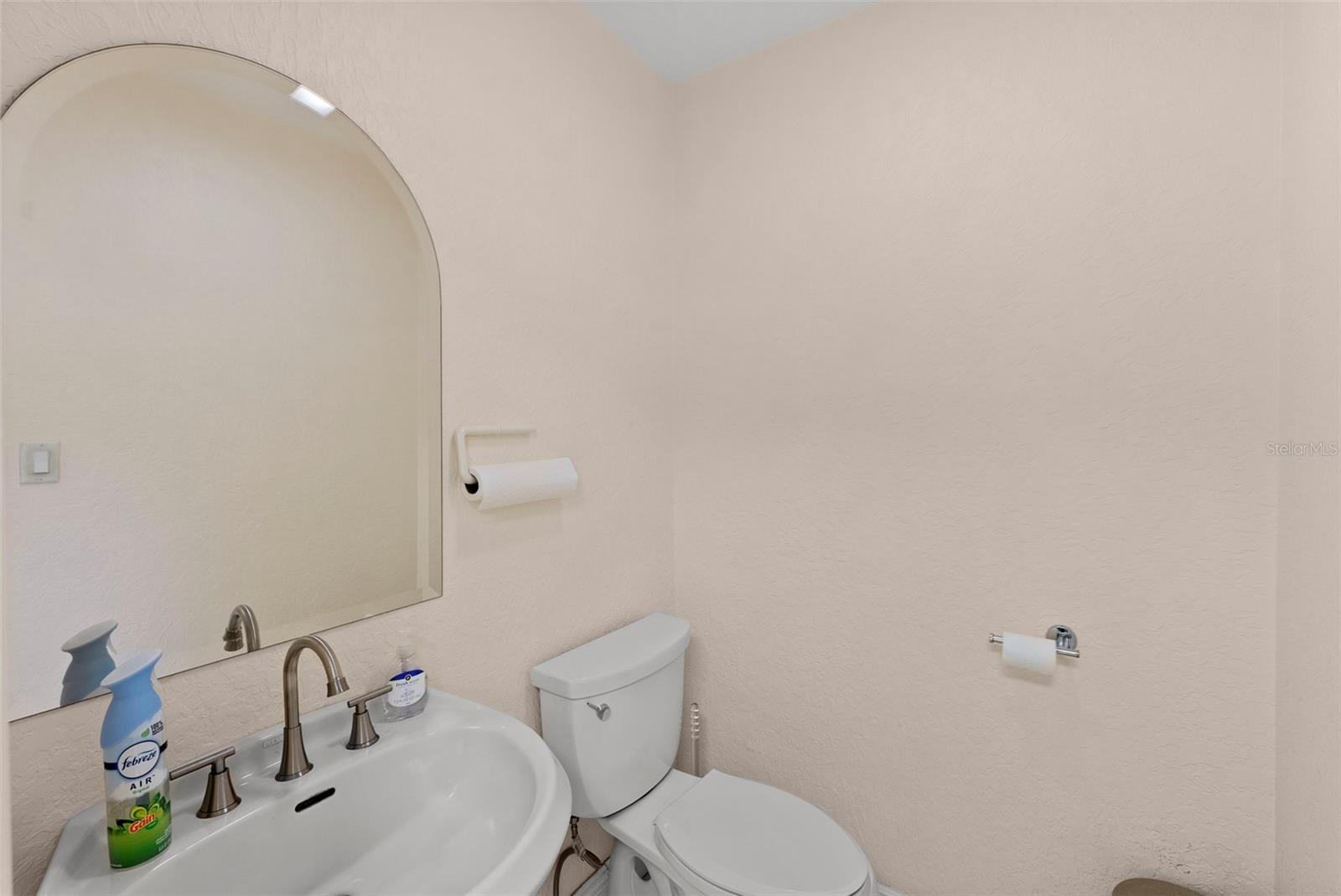 611 DRUID RD E #302 — photo 22