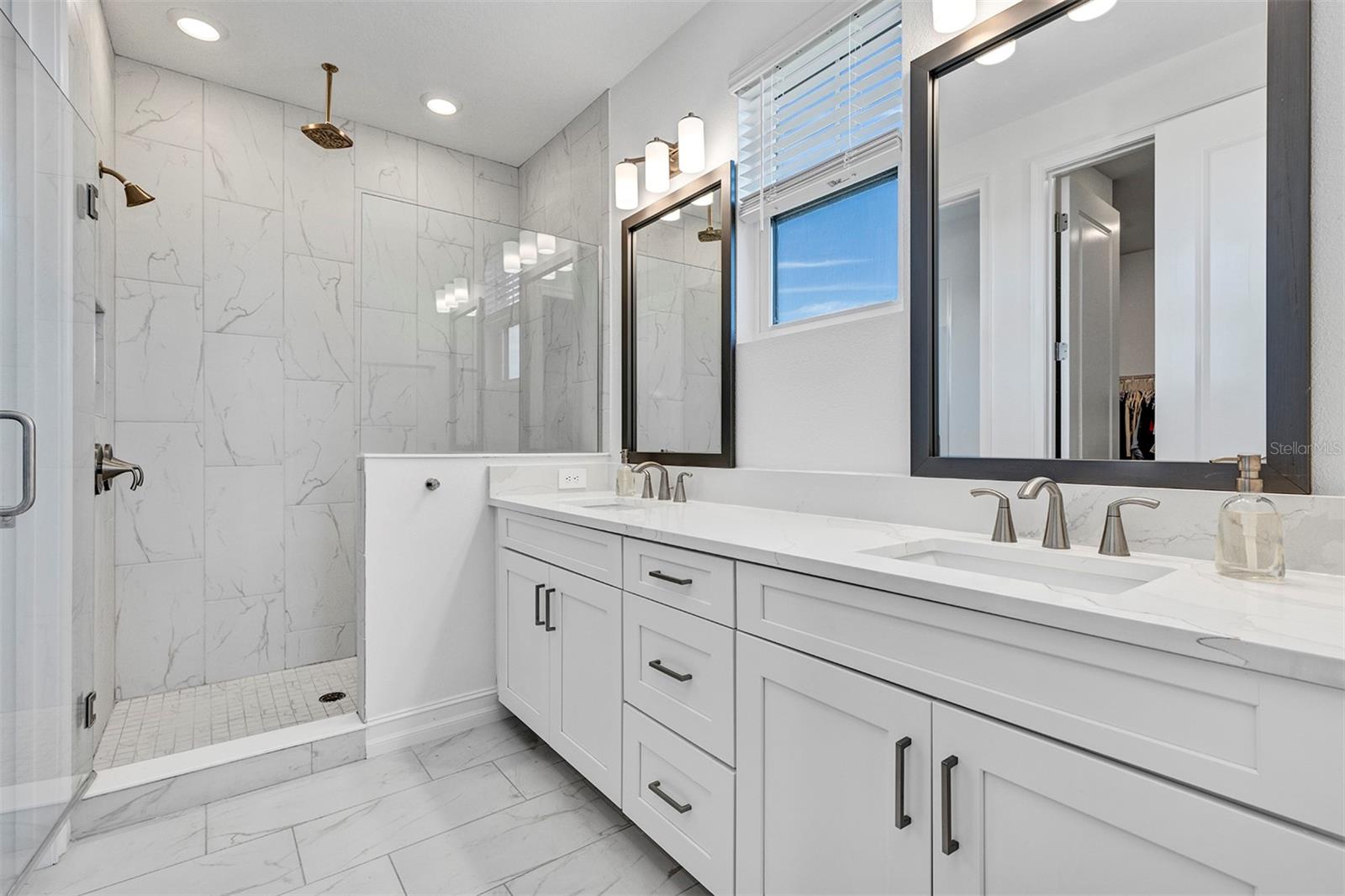 1115 SEAGRAPE DR — photo 26