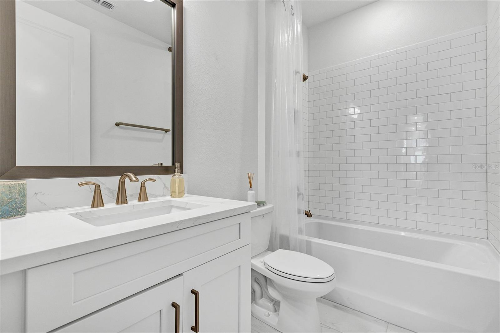 1115 SEAGRAPE DR — photo 30