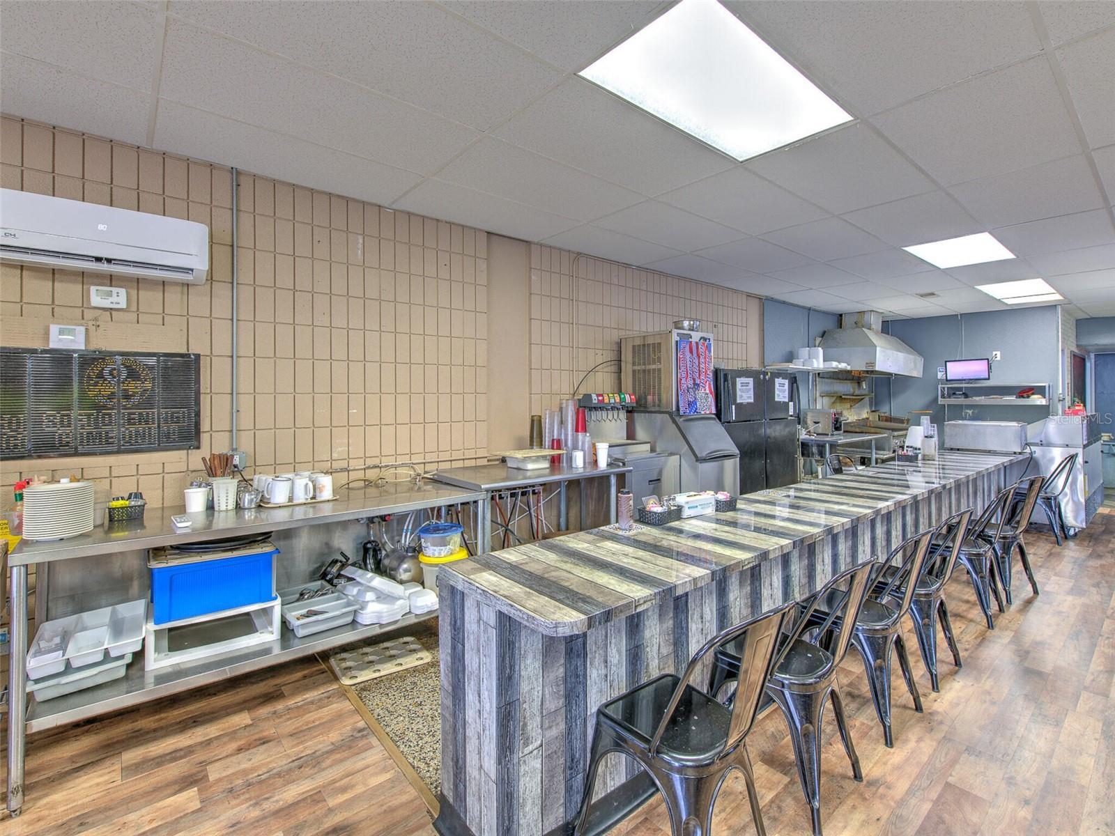 8001 S 301 HWY — photo 15