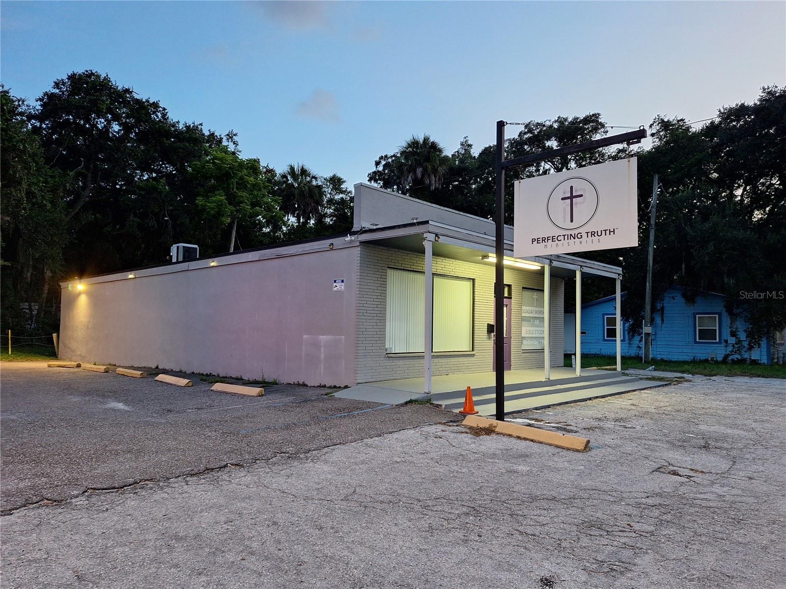 8001 S 301 HWY — photo 35