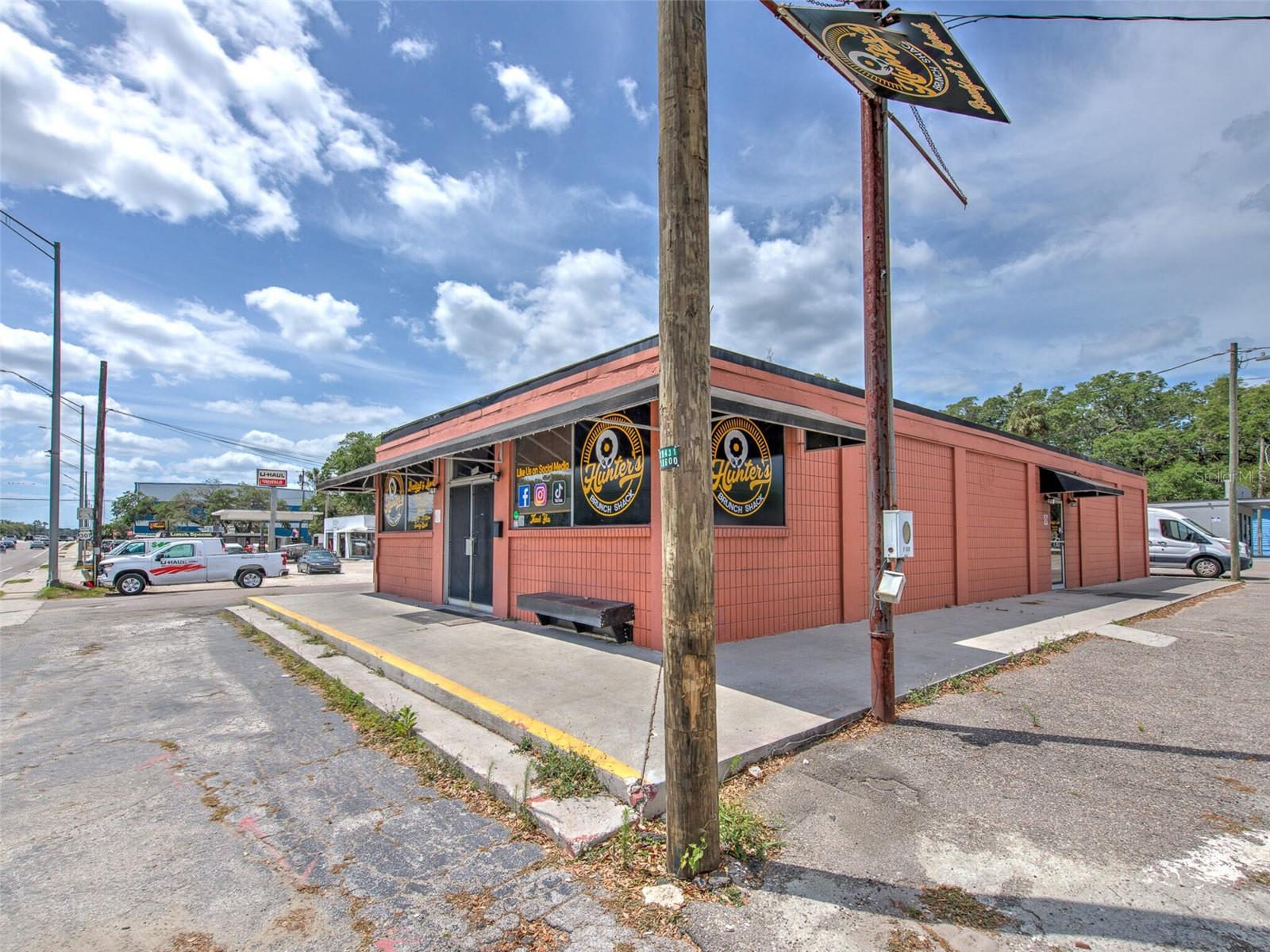 8001 S 301 HWY — photo 2