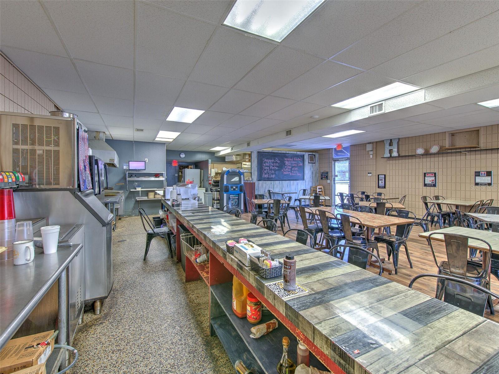 8001 S 301 HWY — photo 14