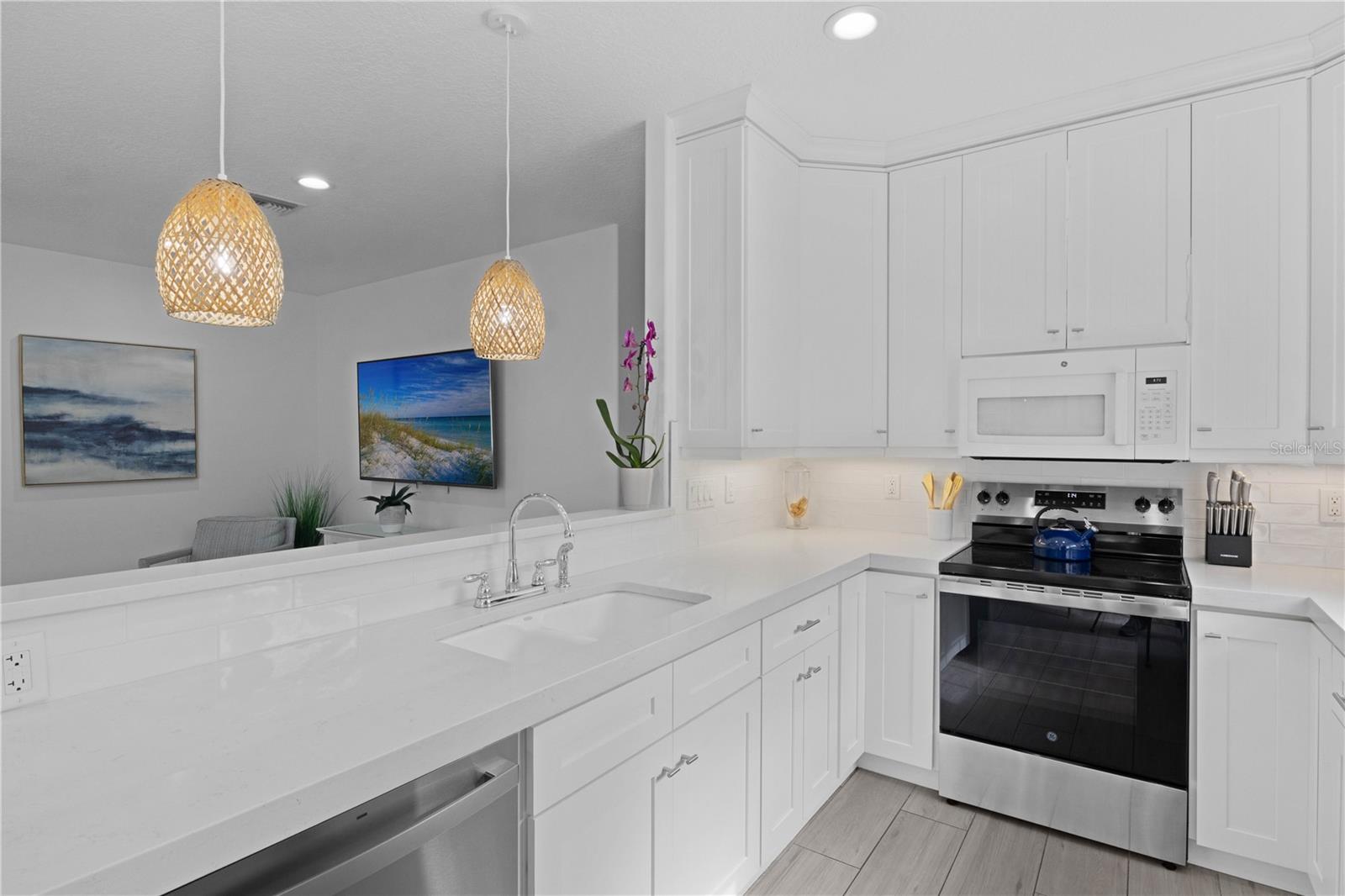 307 SPRING AVE — photo 13