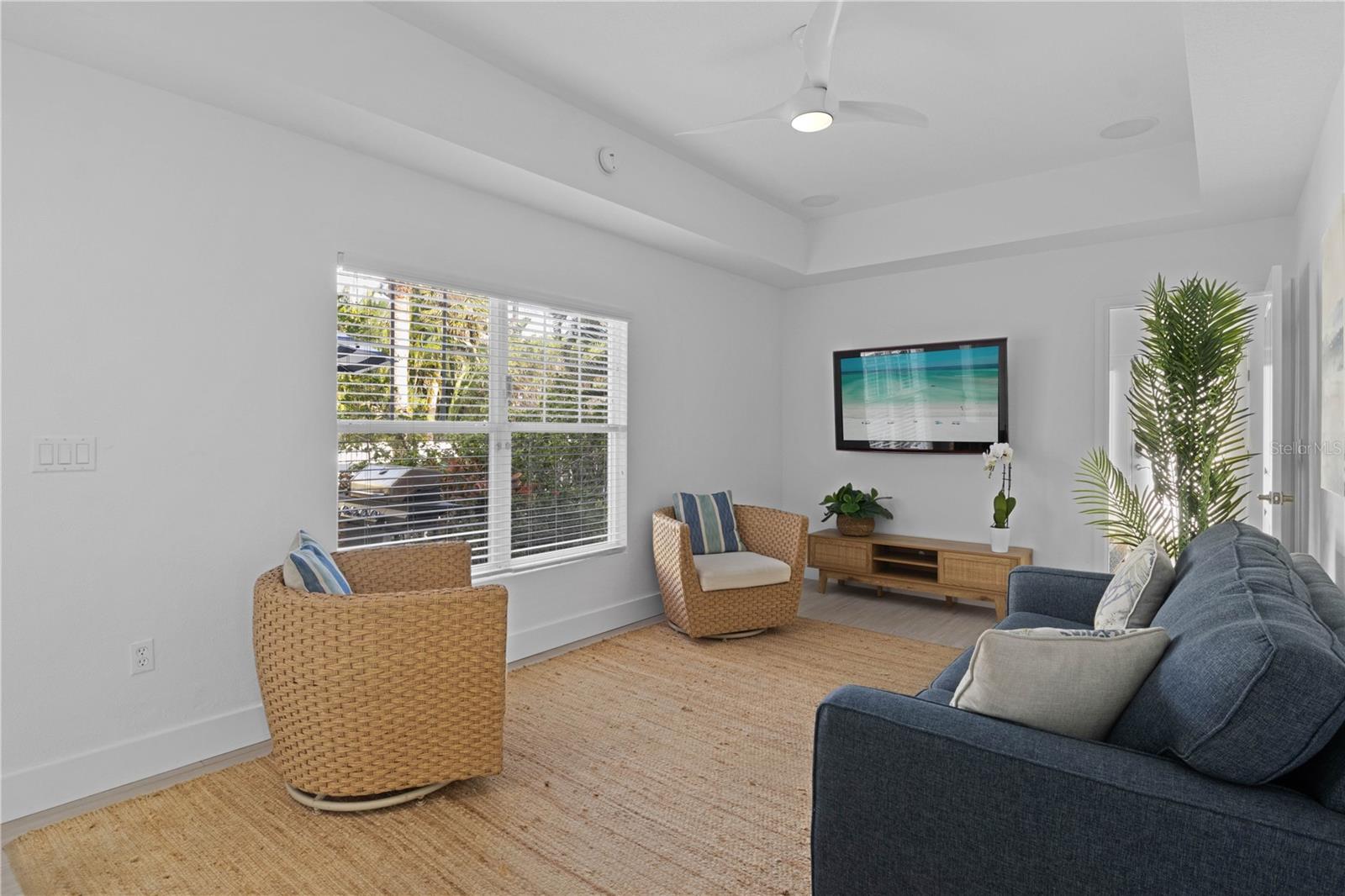 307 SPRING AVE — photo 17