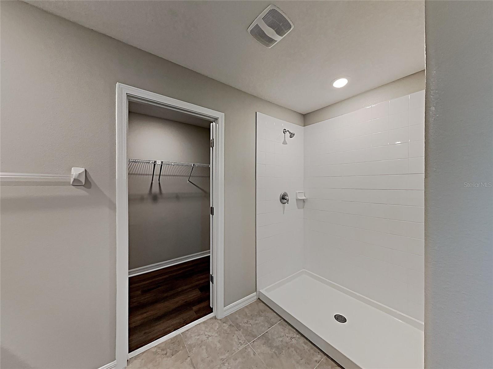5125 WHITE CHICORY DR — photo 40
