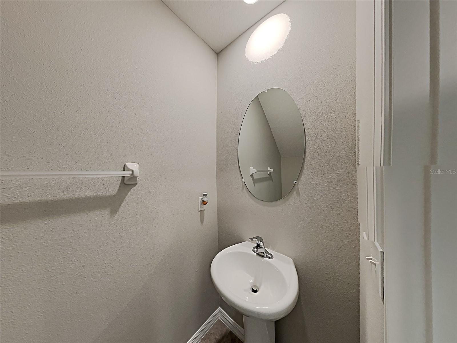 5125 WHITE CHICORY DR — photo 28