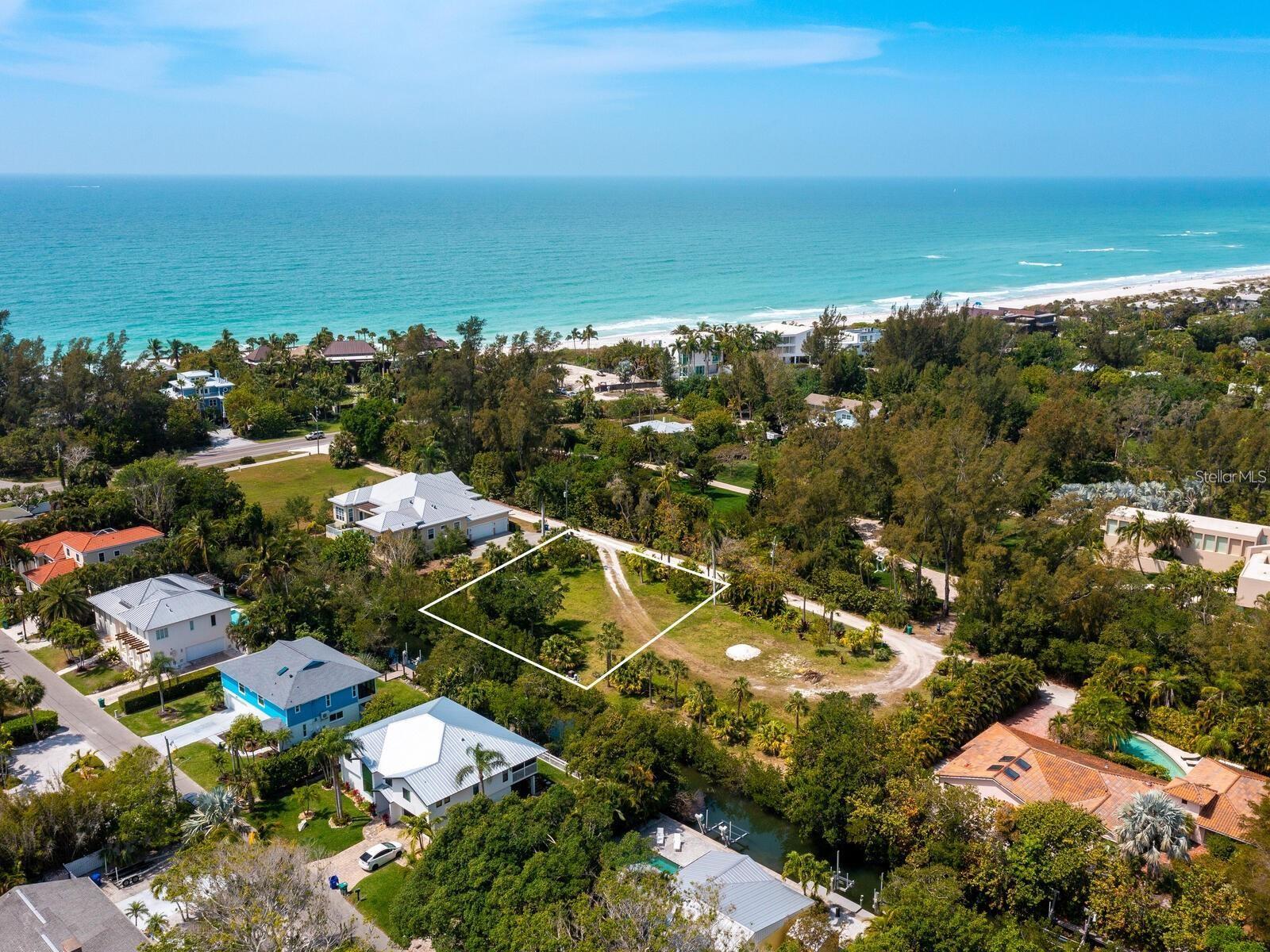 6608 GULF OF MEXICO DR — photo 6
