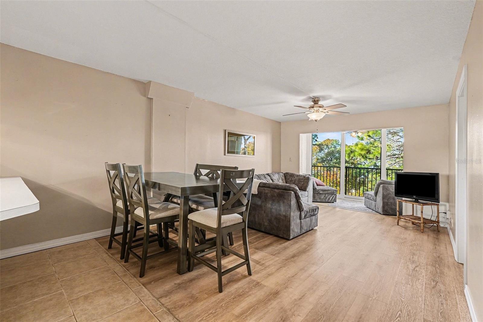 303 TARPON PT — photo 7