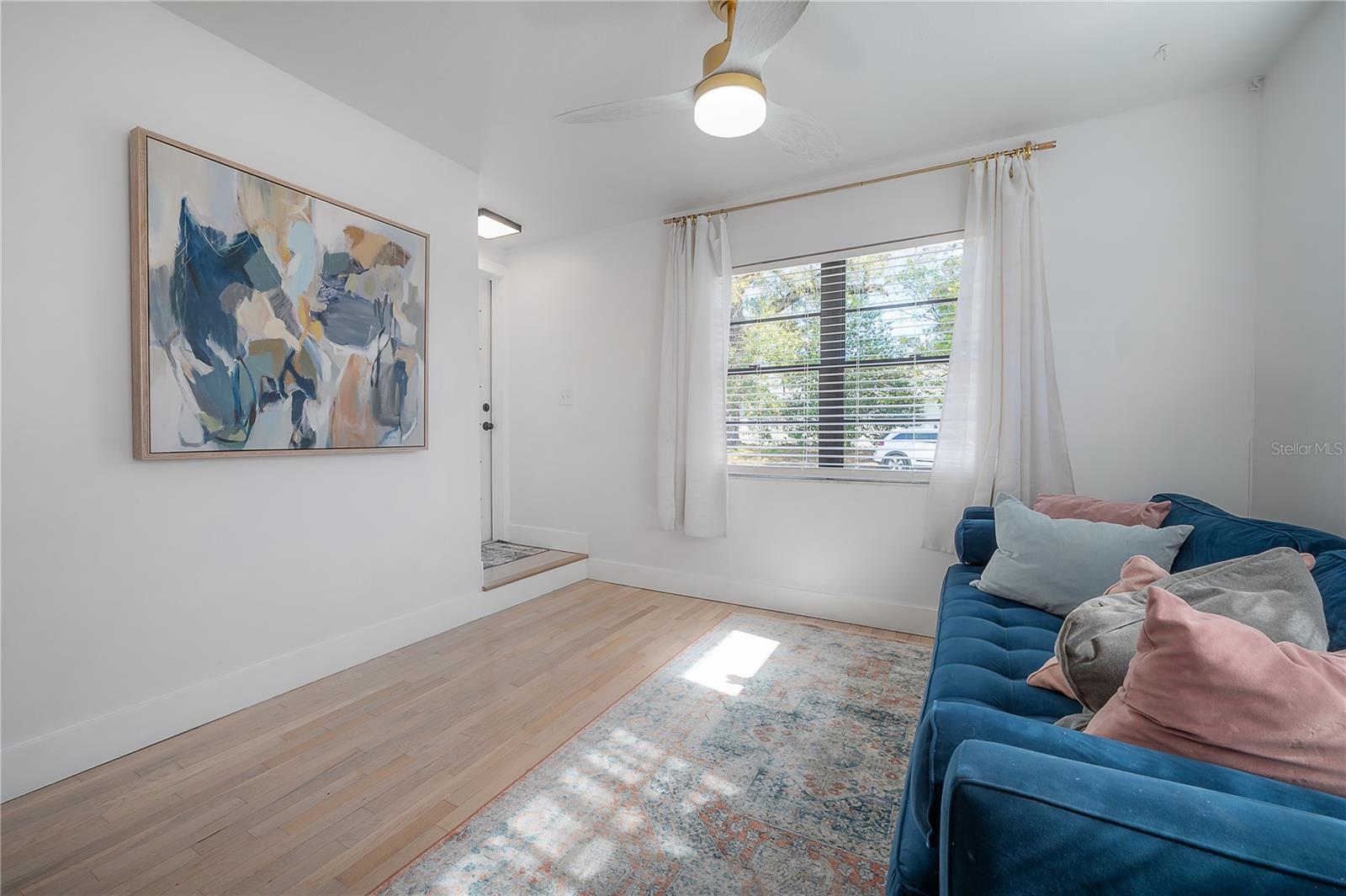 4110 N MARGUERITE ST — photo 42