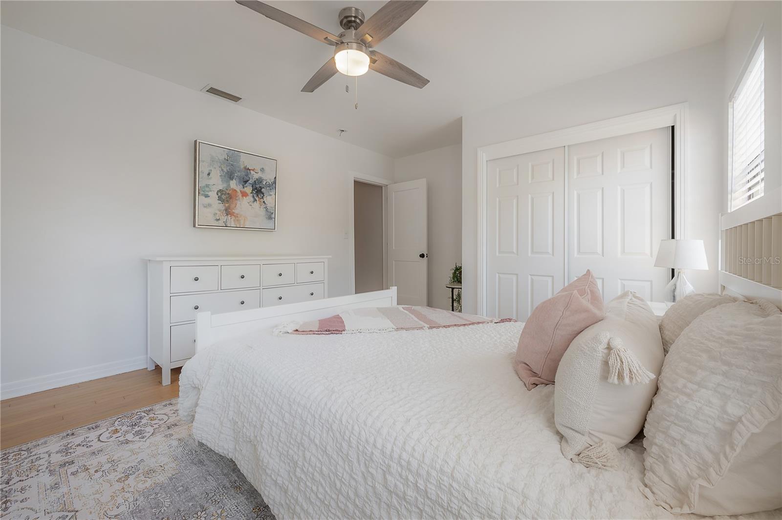 4110 N MARGUERITE ST — photo 31
