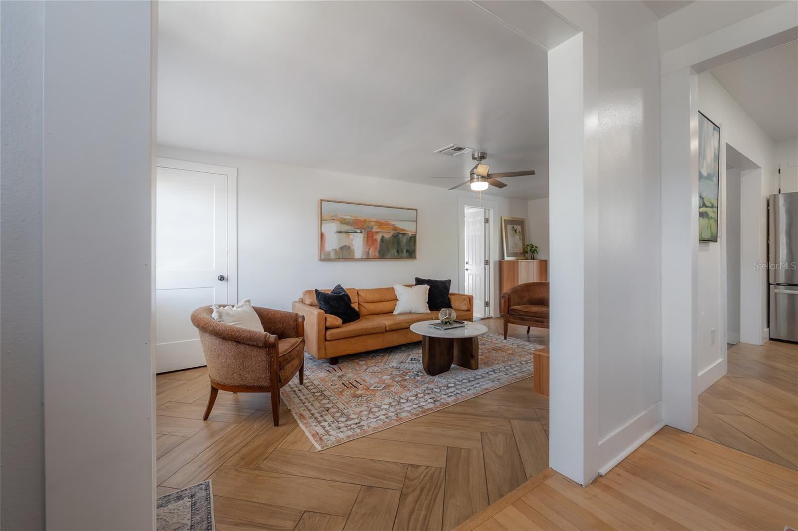 4110 N MARGUERITE ST — photo 8