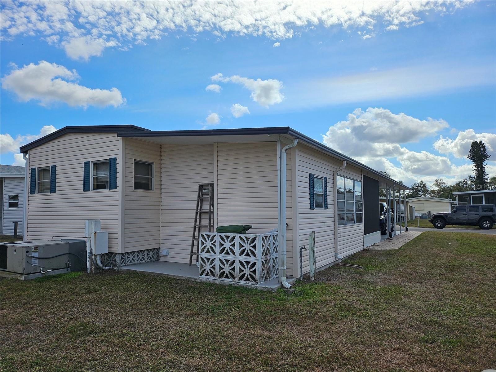 3317 OVERCUP OAK TER — photo 45