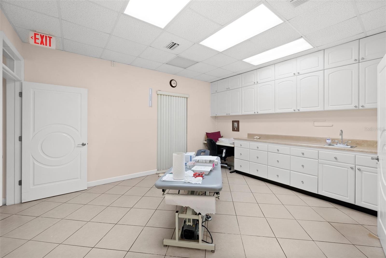 611 DRUID RD E #303 — photo 14