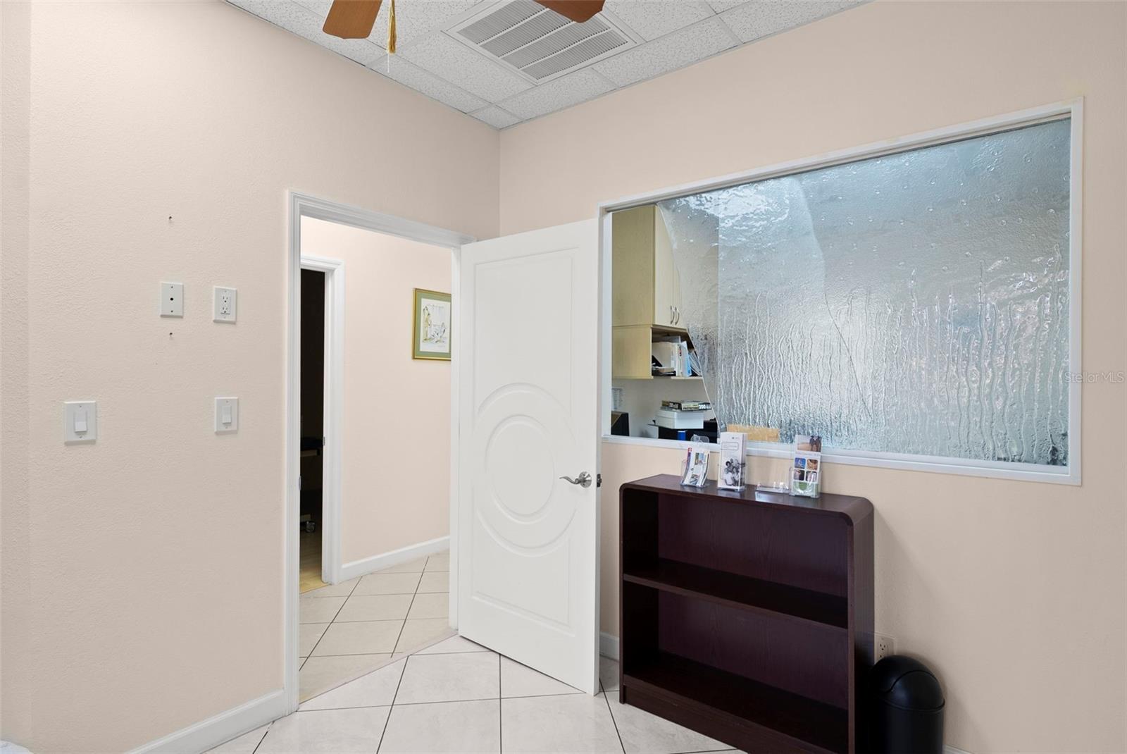 611 DRUID RD E #303 — photo 3