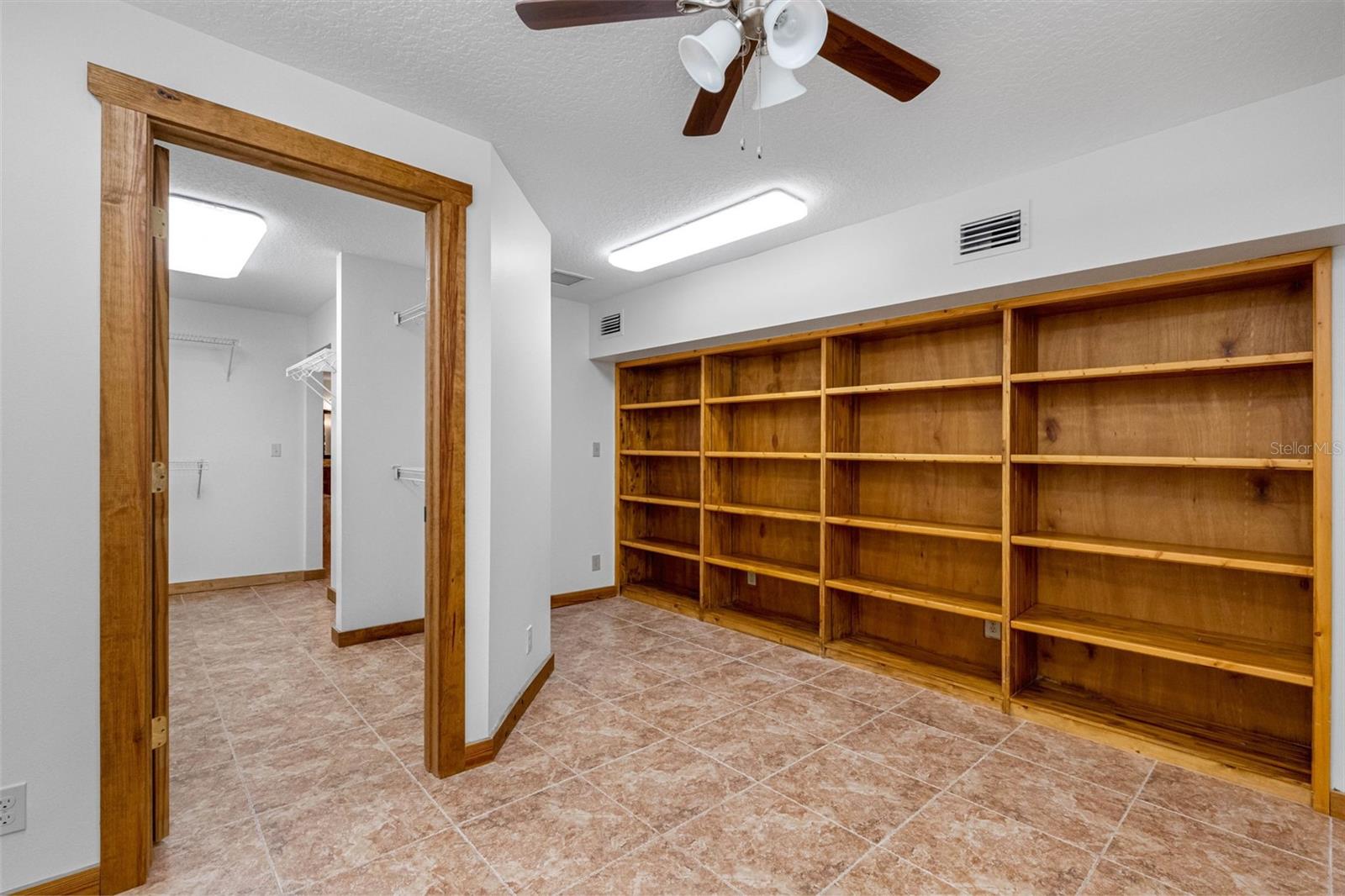 11401 THONOTOSASSA RD — photo 42