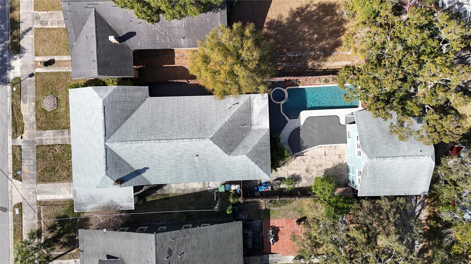 2105 W SOUTHVIEW AVE — photo 47