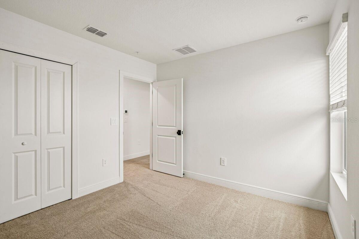 17817 BROADLEAF LOOP — photo 13