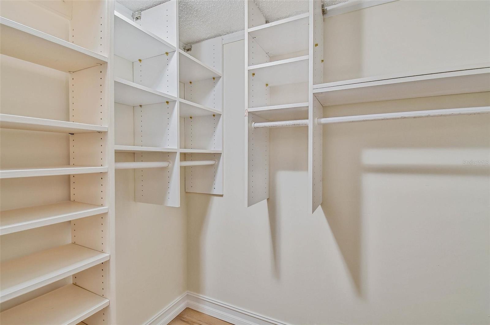 6 BELLEVIEW BLVD #801 — photo 22