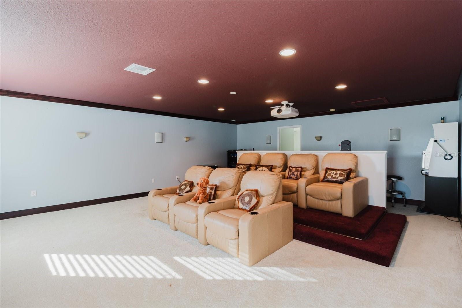 2717 AVON RIVER DR — photo 68