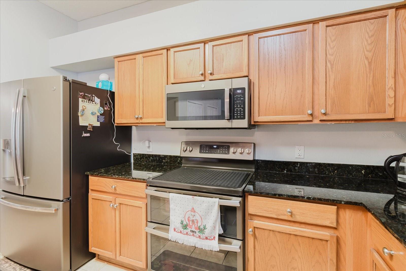 2717 AVON RIVER DR — photo 40