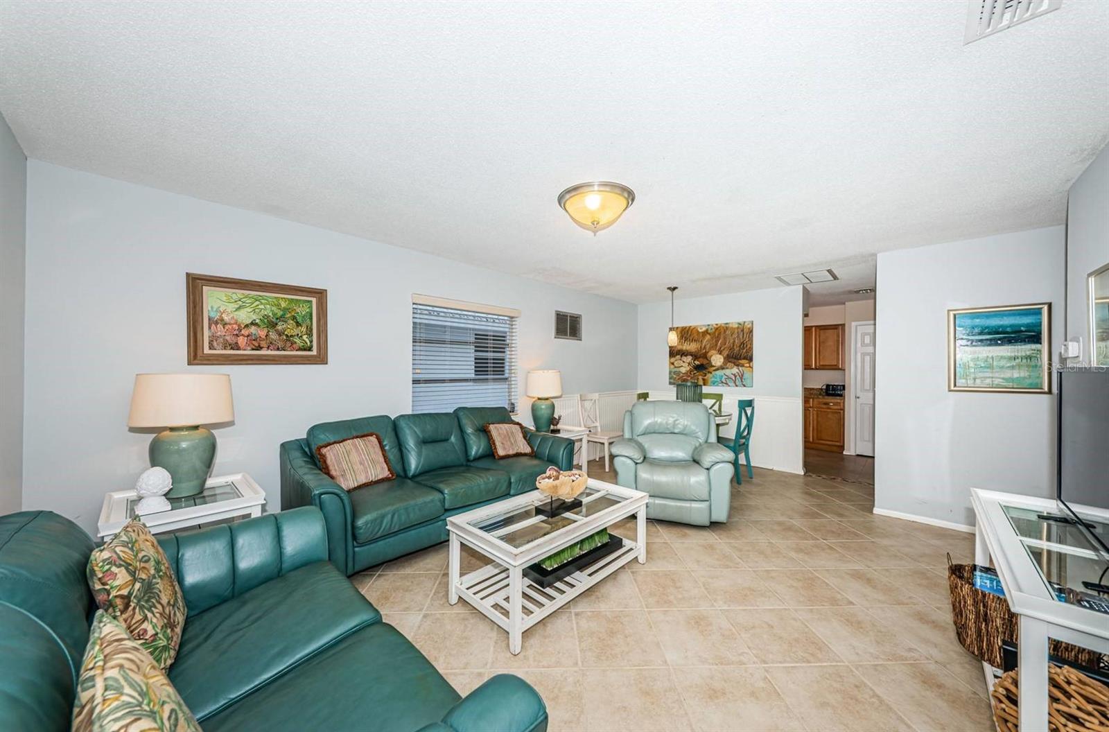 6020 MIDNIGHT PASS RD #40 — photo 2