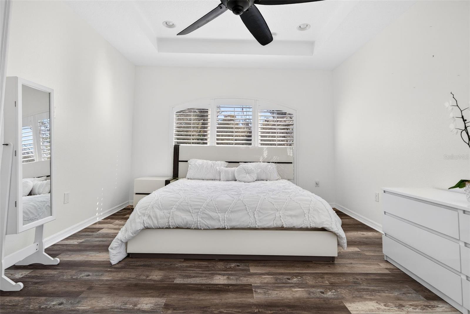 8111 SANTA ROSA CT — photo 37