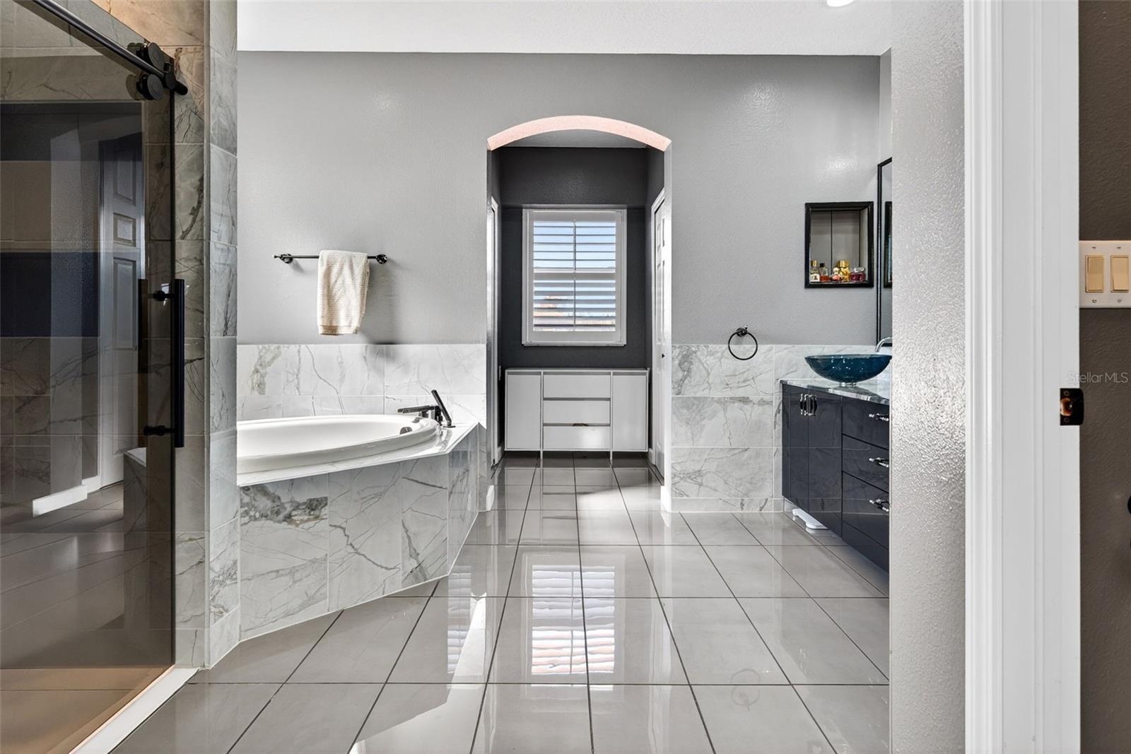 8111 SANTA ROSA CT — photo 49