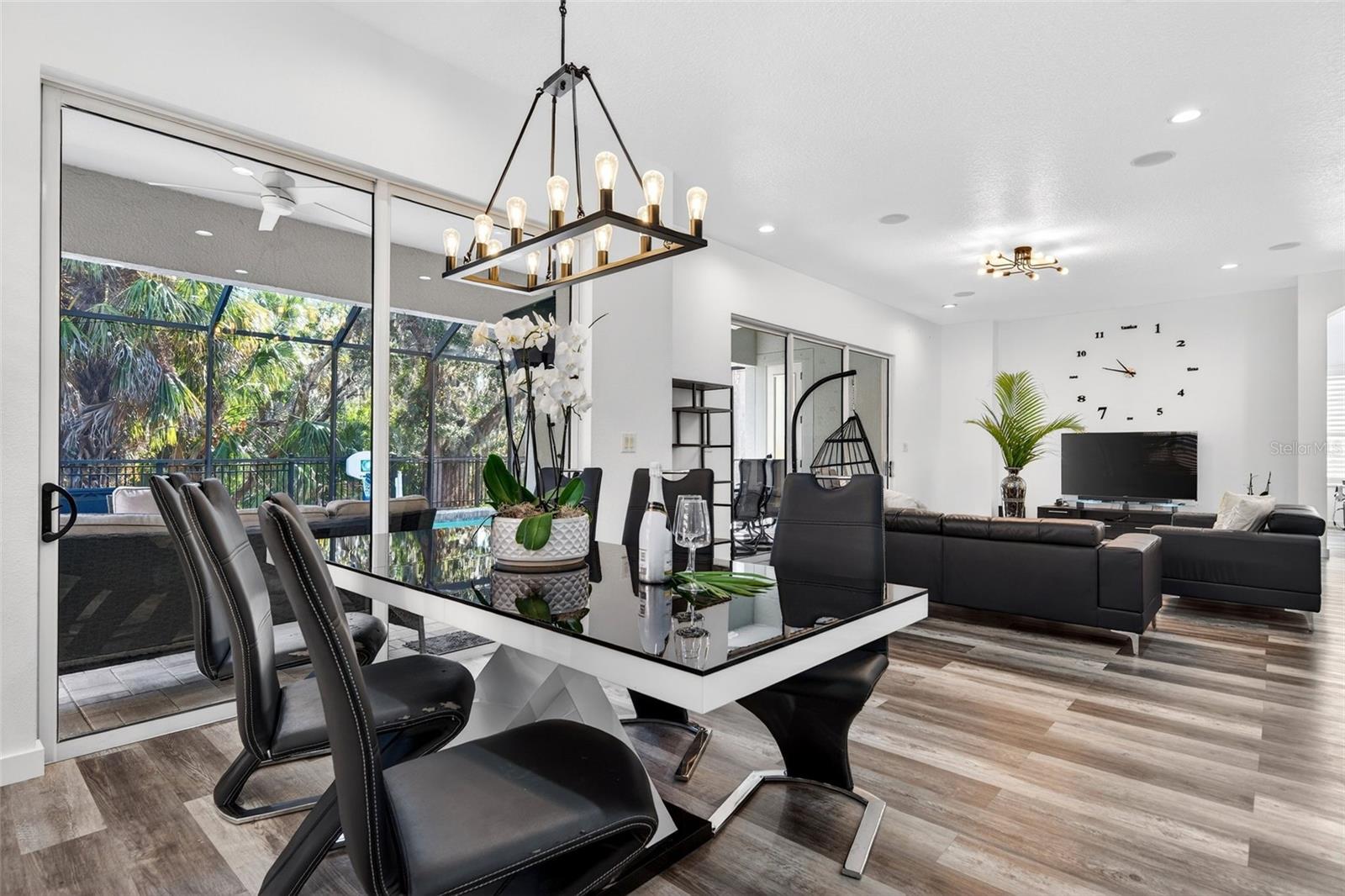 8111 SANTA ROSA CT — photo 30