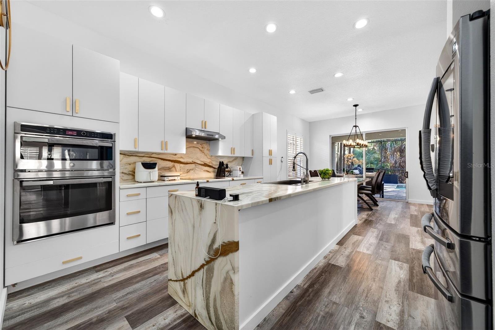 8111 SANTA ROSA CT — photo 19