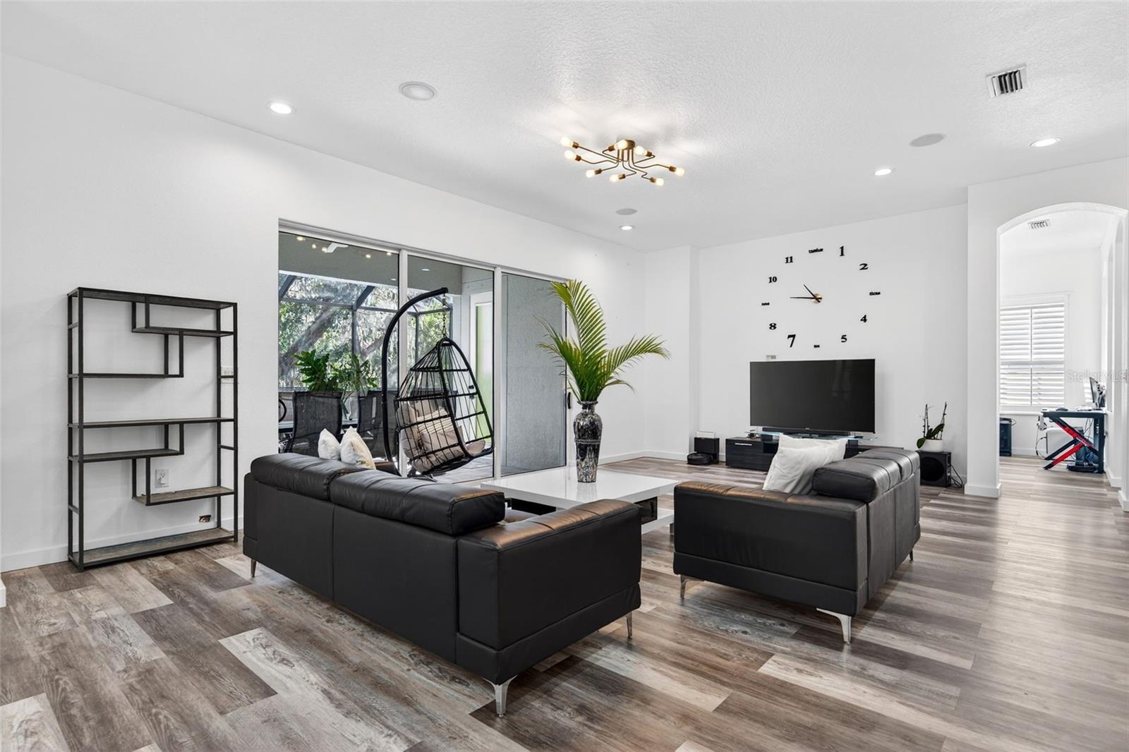 8111 SANTA ROSA CT — photo 17