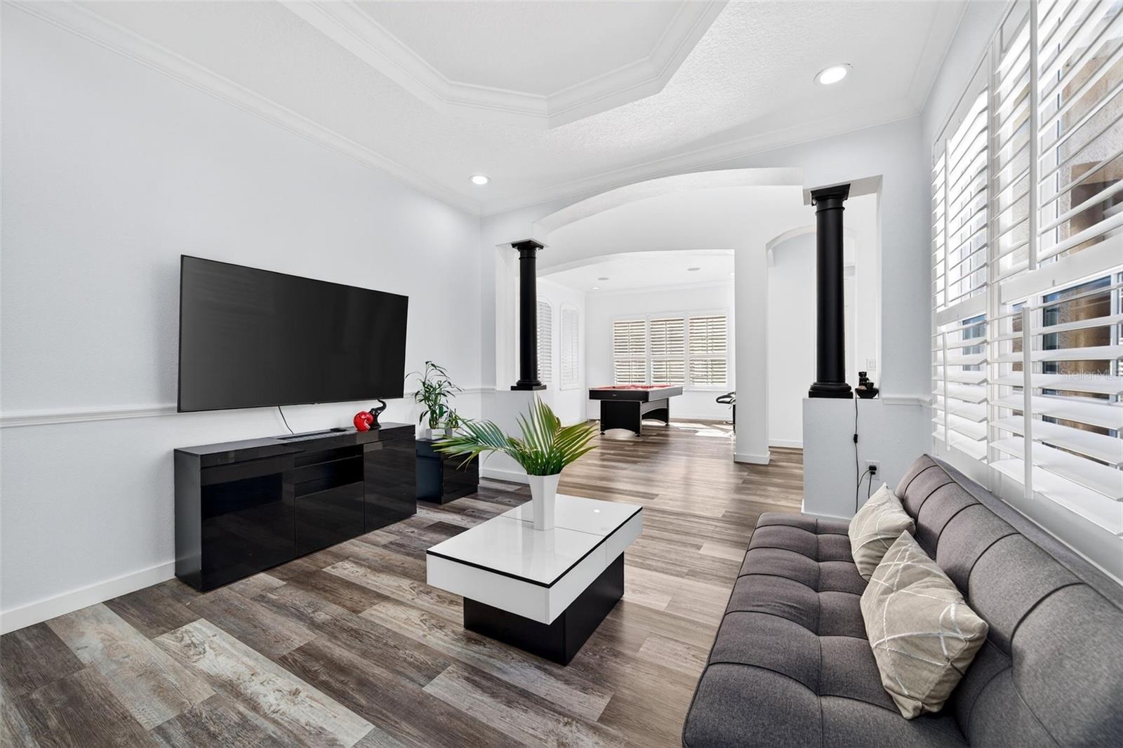 8111 SANTA ROSA CT — photo 12