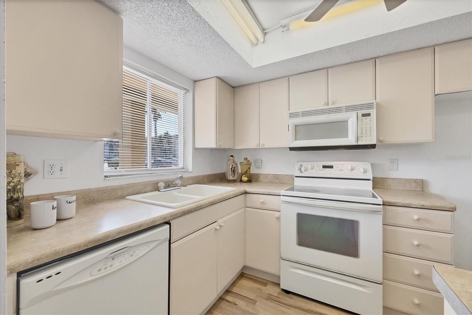 3534 LAKE BAYSHORE DR #K118 — photo 12
