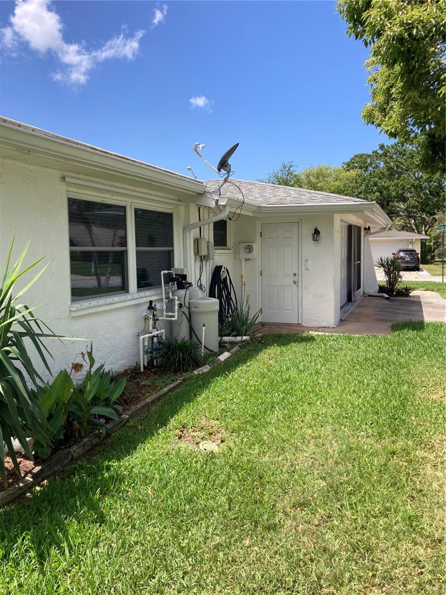 7628 VALLEY CT — photo 10